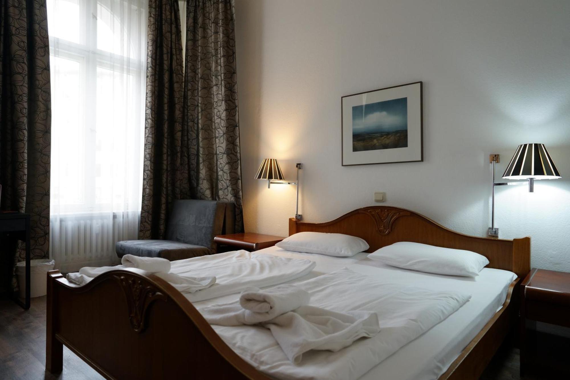 Hotel Pension Xantener Eck Berlin Eksteriør billede