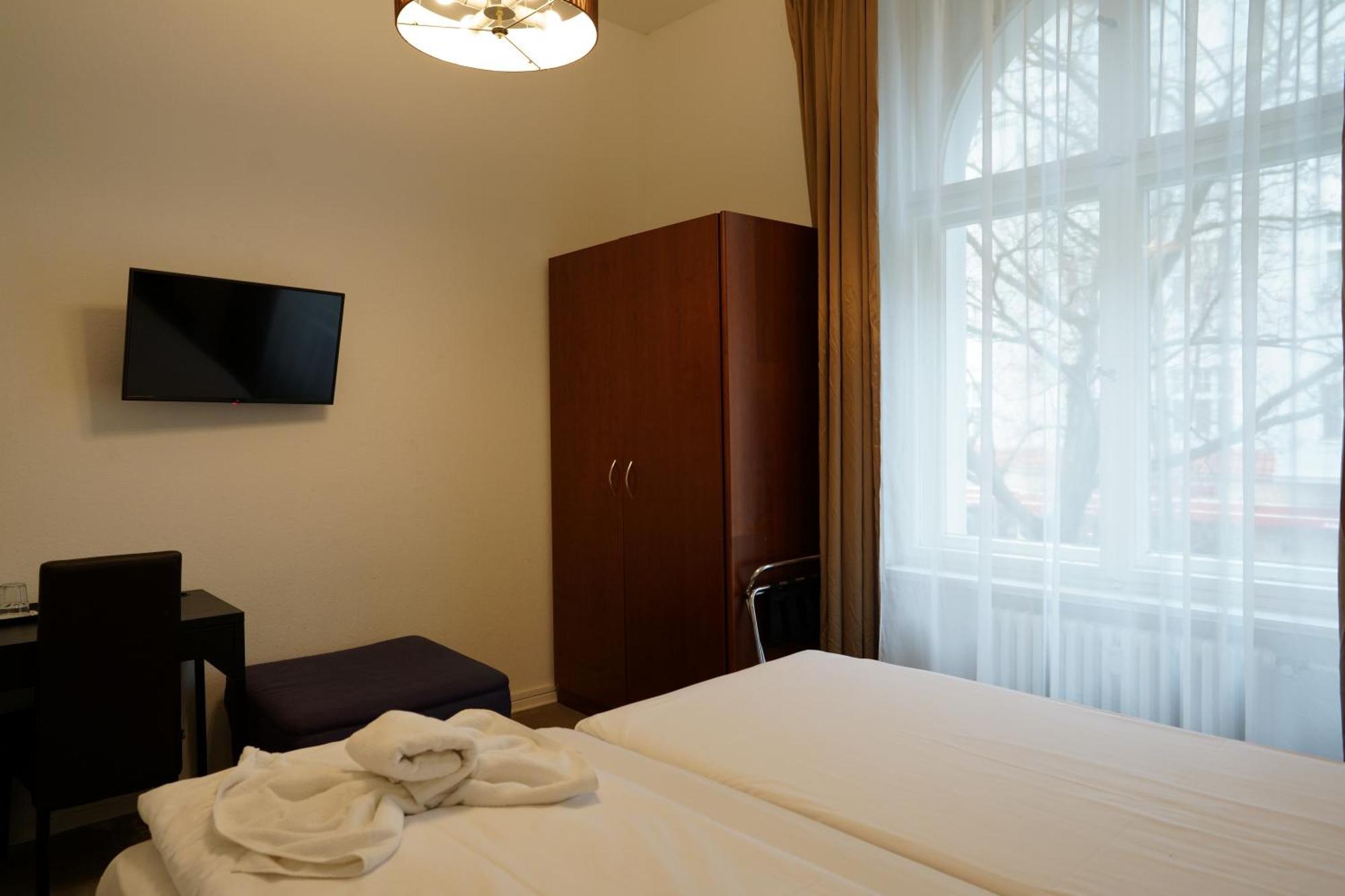 Hotel Pension Xantener Eck Berlin Eksteriør billede